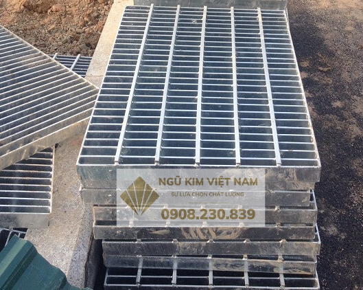 NẮP HỐ GA MẠ KẼM 4 ho ga ma kem