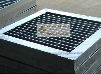 NẮP HỐ GA MẠ KẼM 3 hố ga mạ kẽm